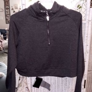 Cripped RomWe shirt. Gray, size medium